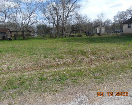 406 E Elm Street, Wharton