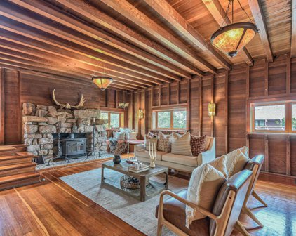 600 Martin ST, Monterey