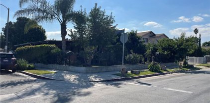 860 E 112th Street, Los Angeles