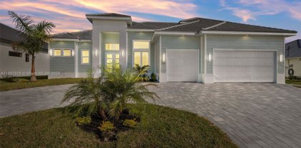 2129 Cape Coral Parkway W, Cape Coral