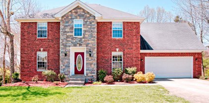 2110 Prestwick Dr, La Grange