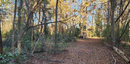 141 Stable Rd., Gilmer