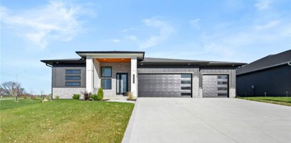 15531 Springbrook Trail, Urbandale