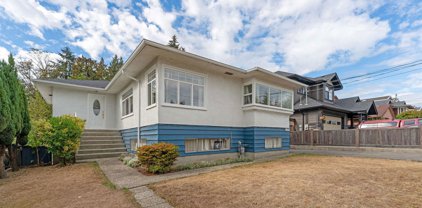 7691 Mcgregor Avenue, Burnaby