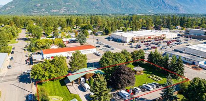 310 Nucleus Avenue, Columbia Falls