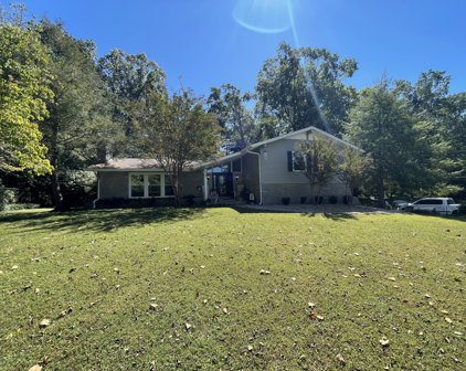 312 Riverbend Country Club Rd, Shelbyville