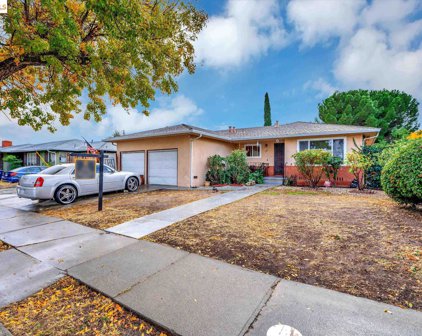 124 Sierra Dr, Pittsburg