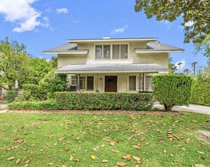 88 92 S Berkeley Avenue, Pasadena