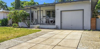 170 Broderick Dr, Brentwood