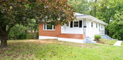 9700 Franklin Ave, Lanham