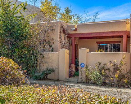 7 New Village Avenue, Santa Fe