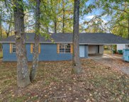 4 Single Oaks, Sherwood image