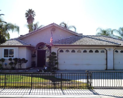 2028 5th, Delano