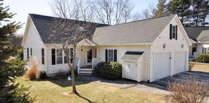 83 William Onthank Ln Unit 83, Southborough