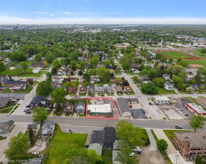 1722 LAPEER, Port Huron