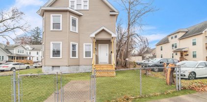 877 Belmont Ave, Springfield