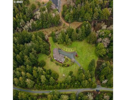 217 COFFMAN CT, Myrtle Point