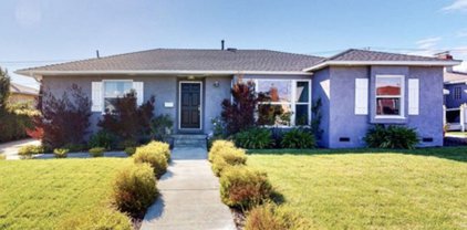 9727 S 2nd Ave, Inglewood