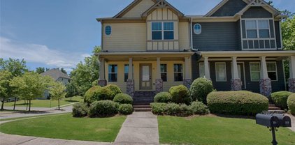 201 Royal Crescent Terrace, Canton