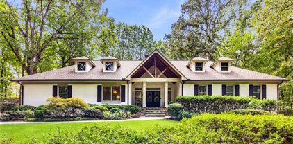 850 Jones Road, Roswell