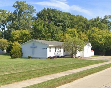 35414 DEQUINDRE, Sterling Heights