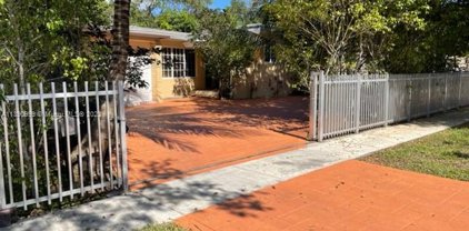 185 Ne 120th St, North Miami