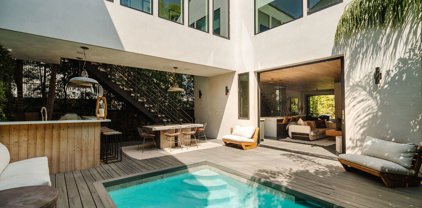 911  Milwood Ave, Venice