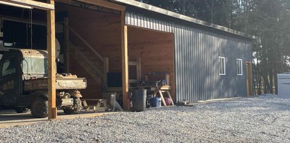 303 Jenkins Bridge Road, Fountain Inn