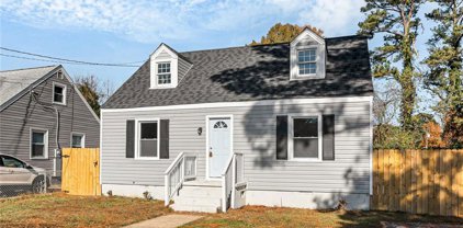 506 Lee Street, Hampton West