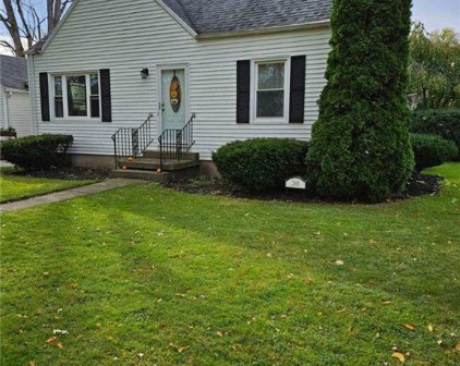 288 Stevenson Boulevard, Amherst