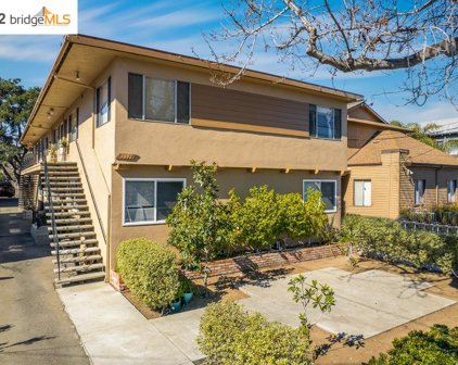 1547 Saint Charles St, Alameda