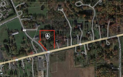 684 Akron Road, Wadsworth