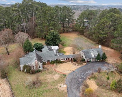 2029 Cox Road, Woodstock
