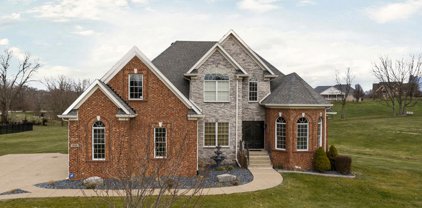 1026 Windsor Dr, Shelbyville