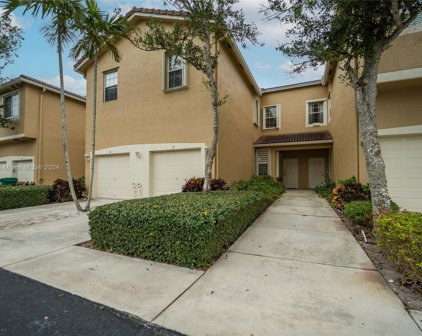 158 Village Blvd Unit #F, Tequesta