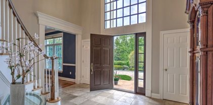 12 Kensington Ct, Warren Twp.