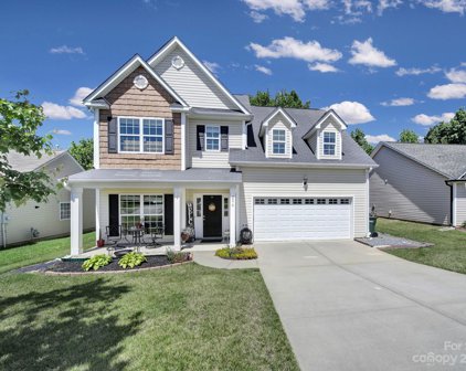 2978 Deep Cove Nw Drive, Concord