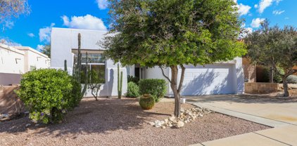 6561 N Shadow Bluff, Tucson