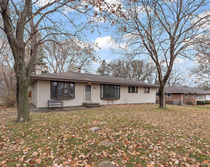 6548 Channel Road NE, Fridley