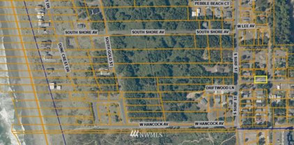 1 XXX Veterans Avenue, Westport