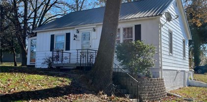 7247 NW Lingley Drive, Parkville