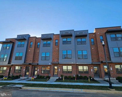 421 Union St, Frederick
