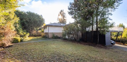 4160 Norwood Avenue, North Vancouver