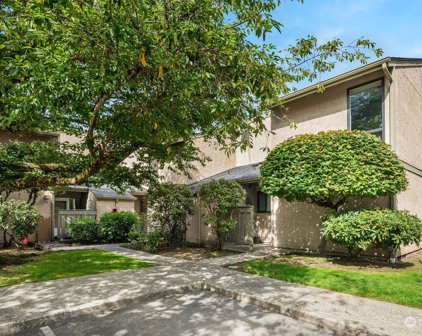 10011 NE 138th Place Unit #A3, Kirkland