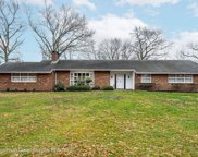 1501 Oxford Lane, Wall image