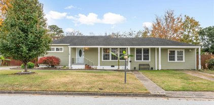 56 Sinton Road, Newport News Midtown East