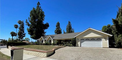 10301 Oso Avenue, Chatsworth