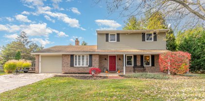 3760 Fox Chase Ct, Dover