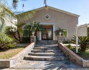 138 N Almont Dr, West Hollywood image