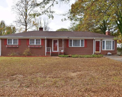 304 Rangeview Circle, Greenville